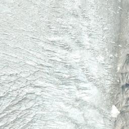 Satellite imagery of Nunatak Peak, CA