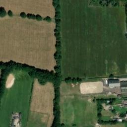 Satellite imagery of Thunderfield Castle, GB