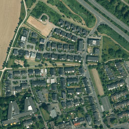 Satellite imagery of Schloss Mickeln, DE