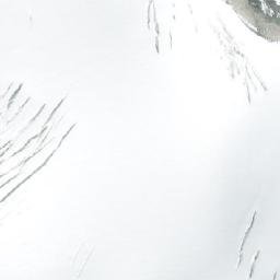 Satellite imagery of Cloister Peak, CA