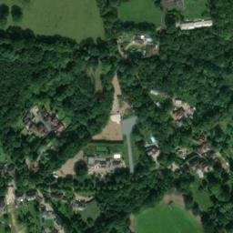 Satellite imagery of Thunderfield Castle, GB