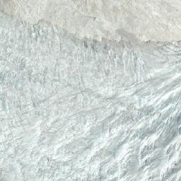 Satellite imagery of Nunatak Peak, CA