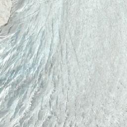 Satellite imagery of Nunatak Peak, CA