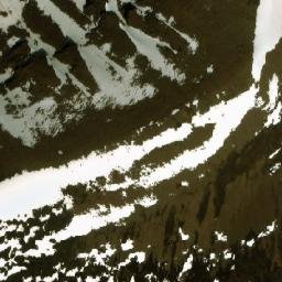 Satellite imagery of Fairholme Range, CA