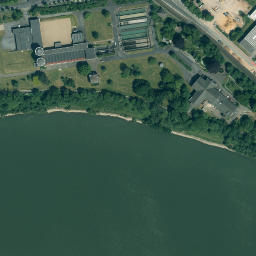 Satellite imagery of Stundenstein, NL