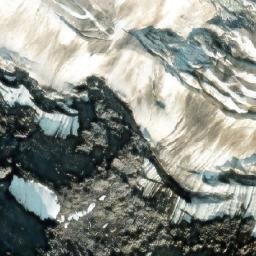 Satellite imagery of Mount Selwyn, CA