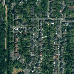 Satellite imagery of Schloss Benrath, DE