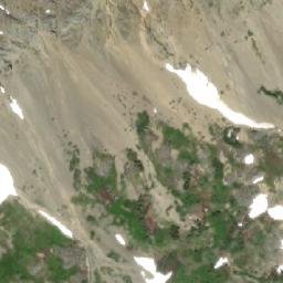Satellite imagery of Cluckata Ridge, CA