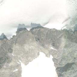 Satellite imagery of Landmark Mountain, CA