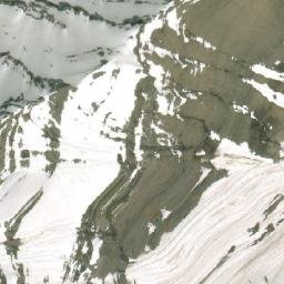 Satellite imagery of Mount Rundle (main summit), CA