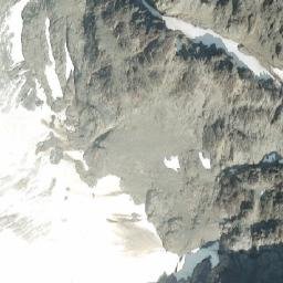 Satellite imagery of Mount Farrow, CA