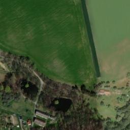 Satellite imagery of Schloss Heynitz, DE