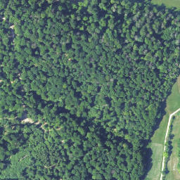 Satellite imagery of Weinberg, DE