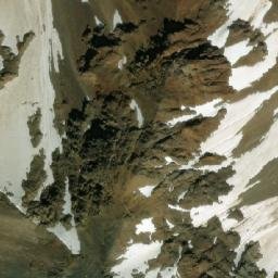 Satellite imagery of Salmon Mount, CA