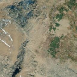 Satellite imagery of Twin Cairns, CA