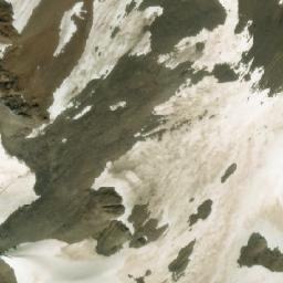 Satellite imagery of Salmon Mount, CA