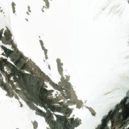 Satellite imagery of Foster Peak, CA