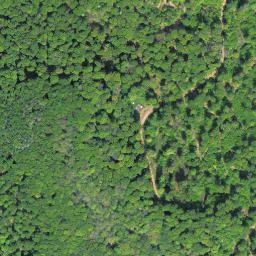 Satellite imagery of Auenberg, DE