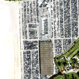 Satellite imagery of Huize Holtum, NL