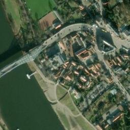 Satellite imagery of Dresden von Loschwitz über der Piehse., DE