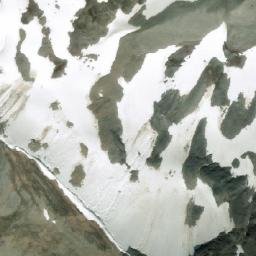 Satellite imagery of Beverly Peak, CA