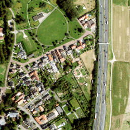 Satellite imagery of Huize Holtum, NL