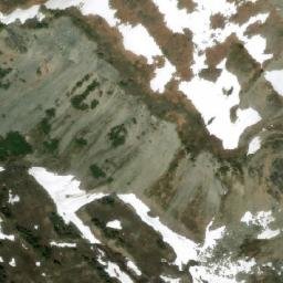 Satellite imagery of Beverly Peak, CA