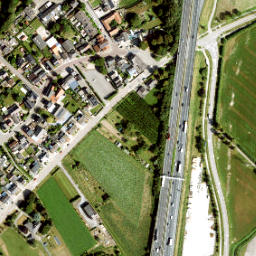 Satellite imagery of Huize Holtum, NL