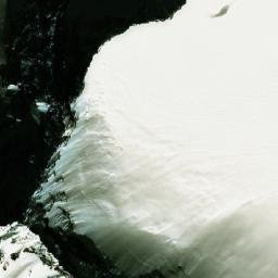 Satellite imagery of Albert Peak, CA