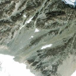 Satellite imagery of Metacarpus Peak, CA