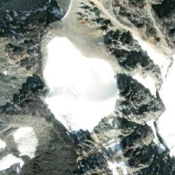 Satellite imagery of Metacarpus Peak, CA