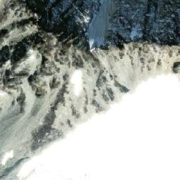 Satellite imagery of Mount Winstone, CA
