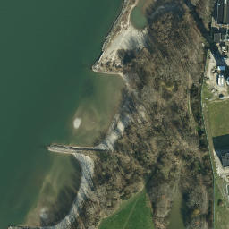 Satellite imagery of 200 Meter Kamin der Bayer-Werke Leverkusen, DE