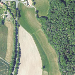 Satellite imagery of Heßberg, DE