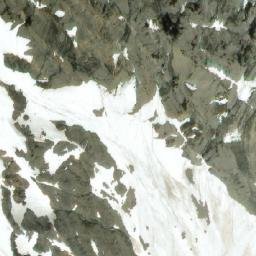 Satellite imagery of Mount Verendrye, CA