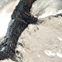 Satellite imagery of Omoo Peak, CA