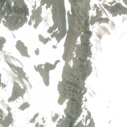 Satellite imagery of Richards Peak, CA
