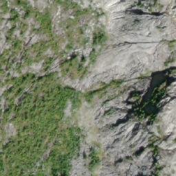 Satellite imagery of Mount Everingham, CA