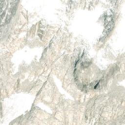 Satellite imagery of Escalade Peak, CA