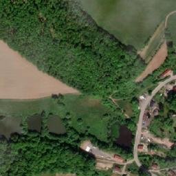 Satellite imagery of Swiny - Ruiny zamku, PL