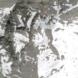 Satellite imagery of Lakes Peak, CA