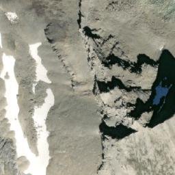 Satellite imagery of Nub Peak, CA