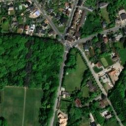 Satellite imagery of Rumbeke Castle, BE
