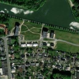 Satellite imagery of Kasteel Ingelmunster, BE