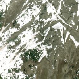 Satellite imagery of Mount Mercer, CA