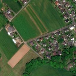 Satellite imagery of Warth, DE