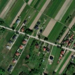 Satellite imagery of Podzamcze, PL