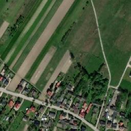 Satellite imagery of Podzamcze, PL