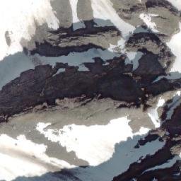 Satellite imagery of Mount Tilley, CA