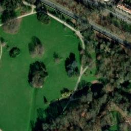 Satellite imagery of Schloss Laken, BE